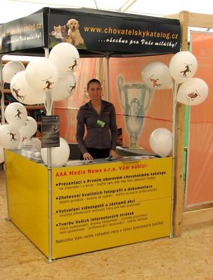 hôtesse, 6e exposition annuelle de chevaux, Prague