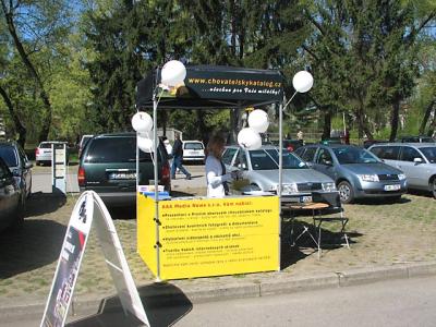 hôtesse, exposition canine internationale, České Budějovice