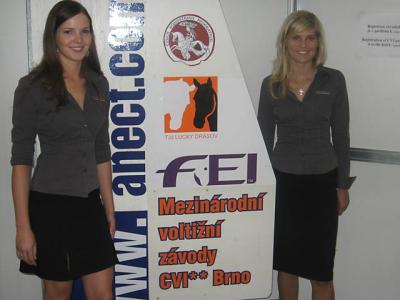 hôtesses, Propet, Brno