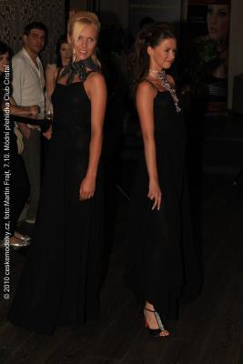 Défilé de mode au Cristal Club