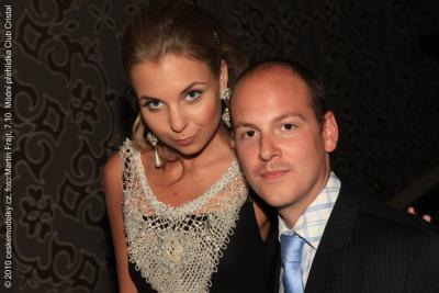 Módní přehlídka v klubu Cristal