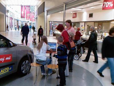 Hostesky pro AAA AUTO v Ostravě