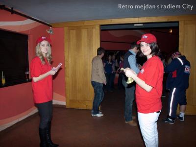  Zajištění hostesky na retro mejdanu radia City