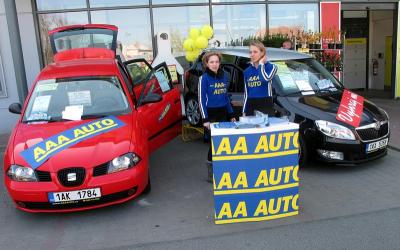 Hôtesses Promo Baumax Kladno pour AAA AUTO