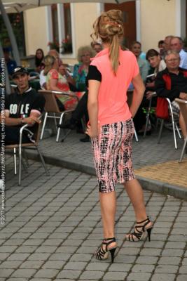 Módní přehlídka oblečení Jamie Sadock v Plzni