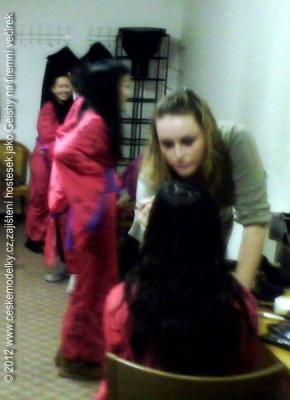 Zajištění hostesek na firemnim vecirku asiatek jako Geishy