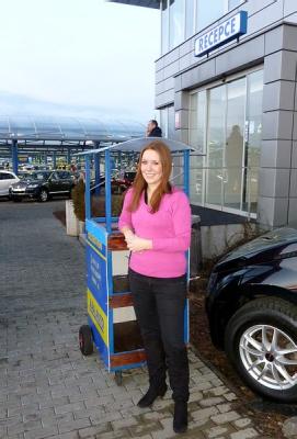 Hosteska pro AAA AUTO