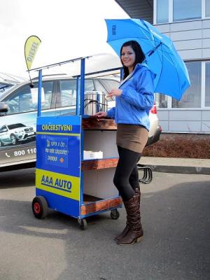 Zajištění hostesky pro AAA AUTO