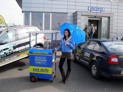 Zajištění hostesky pro AAA AUTO