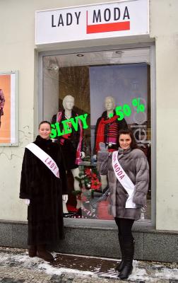 Hôtesses pour la boutique Lady Fashion