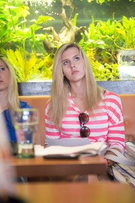 Neformalni porada generálního ředitele s asistenkami