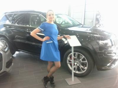 zajištění hostesky pro autobazar