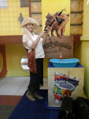 zajištění hostesky v OC Plaza Praha