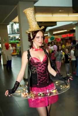 Hostesky OC Lužiny Sladký Svět