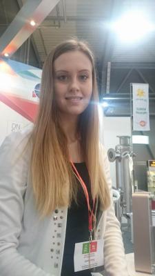 Zajištění hostesky na veletrhu AQUA THERM Praha 2016