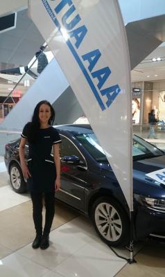 Zajistili jsme hostesku pro AAA AUTO v Trnave v OC