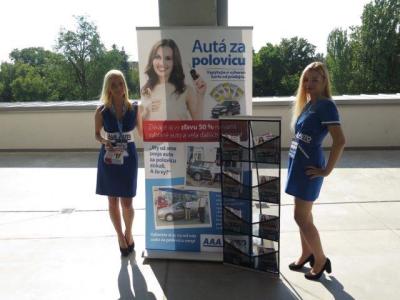 Zajistili jsme hostesky na fotbal Slovensko