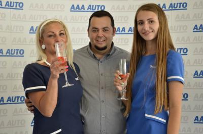 Hostesky na tiskovou konferenci