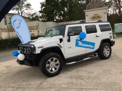 Hosteska Burger Fest Praha