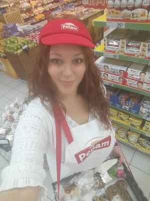 Promotérky na ochutnávku pečiva Penam Praha