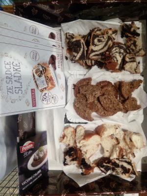 Promotérky na ochutnávku pečiva Penam Praha