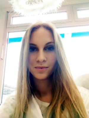 Hostesky v kostymech Mikuláš, čert a anděl