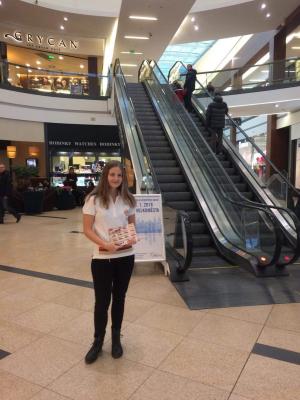 Hosteska Burger King OC Harfa Praha