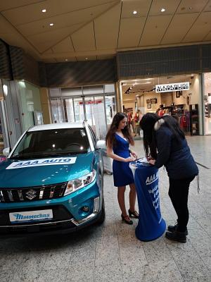 Hosteska v OC Aupark Žilina pro Autocentrum AAA AUTO
