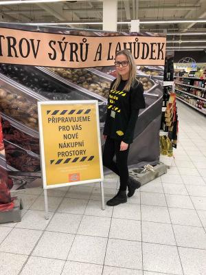 Hostesky pro obchodni řetězec Globus v Českých Budějovicích