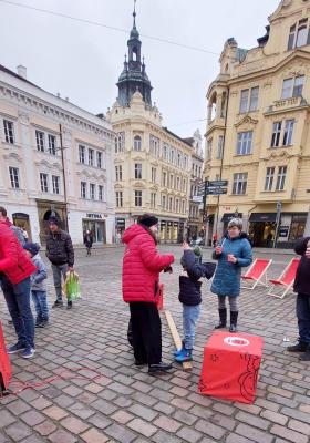 Zajistili jsme hostesky pro Studio Cabinet,Namesti, Plzeň