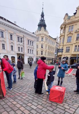 Zajistili jsme hostesky pro Studio Cabinet,Namesti, Plzeň