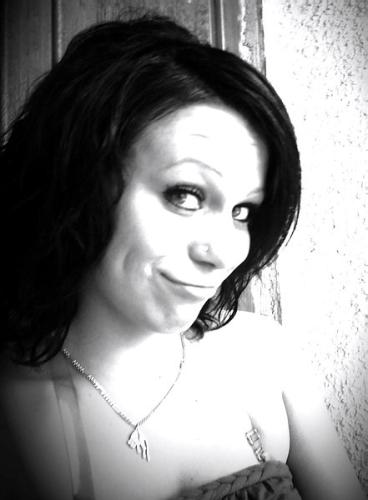 A fényképet a modell helyezte be a cseh Modelky s.r.o portáljára.