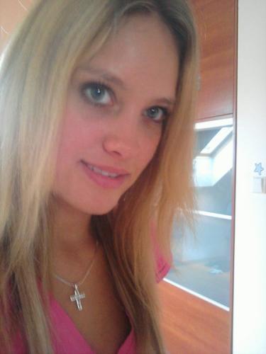 Fotografiu vložila modelka na portál spoločnosti Slovenskej Modelky s.r.o.