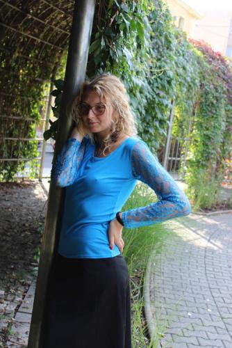 Das Foto wurde vom Model auf dem Portal des tschechischen Modelsky s.r.o.