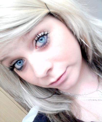 Billedet blev indsat af modellen på portalen til den tjekkiske Modelky s.r.o.