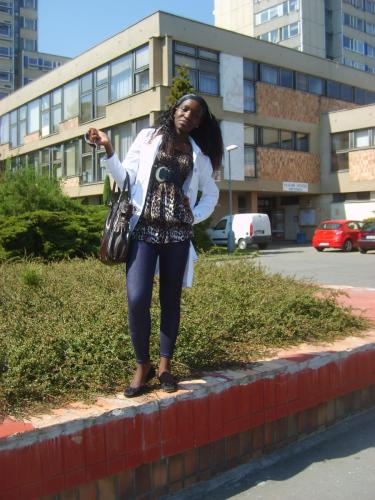 Фотография была вставлена моделью на портале чешской модели с.р.о.