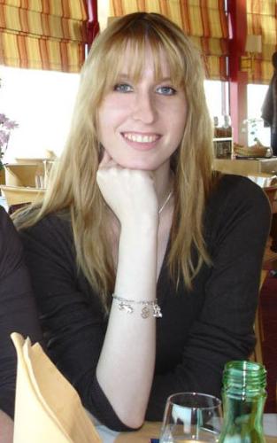 Фотография была вставлена моделью на портале чешской модели с.р.о.