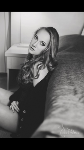 Billedet blev indsat af modellen på portalen til den tjekkiske Modelky s.r.o.