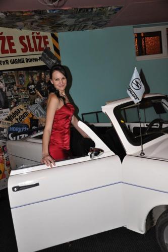 A fényképet a modell helyezte be a cseh Modelky s.r.o portáljára.