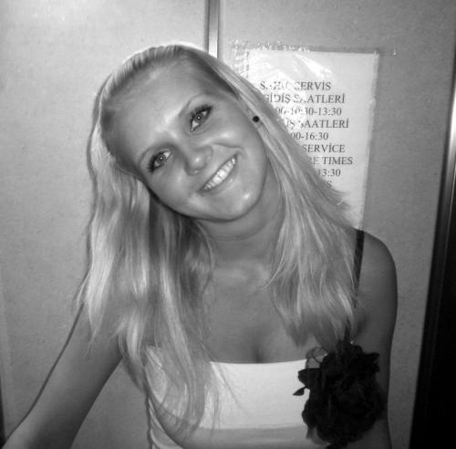 Fotografiu vložila modelka na portál spoločnosti Slovenskej Modelky s.r.o.