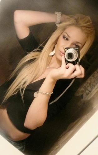 La foto è stata inserita dal modello sul portale della ceca Modelky s.r.o.