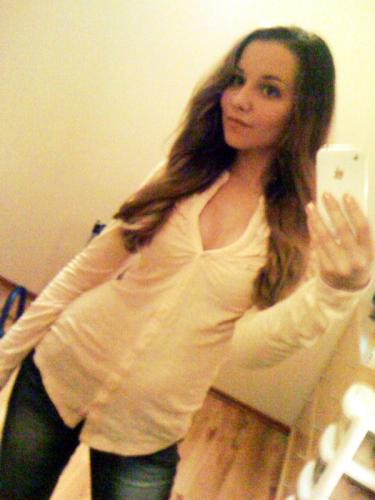 The photo was inserted by the model on the portal of the Czech Modelky s.r.o.