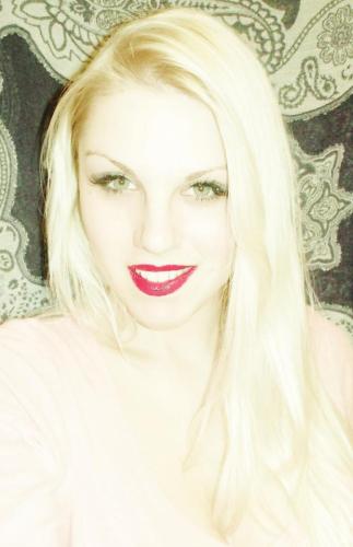 Das Foto wurde vom Model auf dem Portal des tschechischen Modelsky s.r.o.