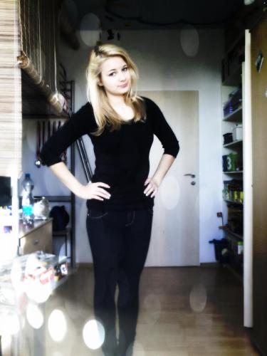 Fotografii vložila modelka na portál České Modelky ::www.ceskemodelky.cz::