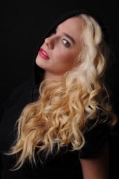 modelky/19019/IVI_4435 r.jpg