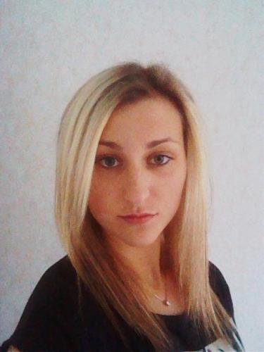 A fényképet a modell helyezte be a cseh Modelky s.r.o portáljára.