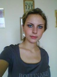 modelky/21739/dramatic make-up.jpg