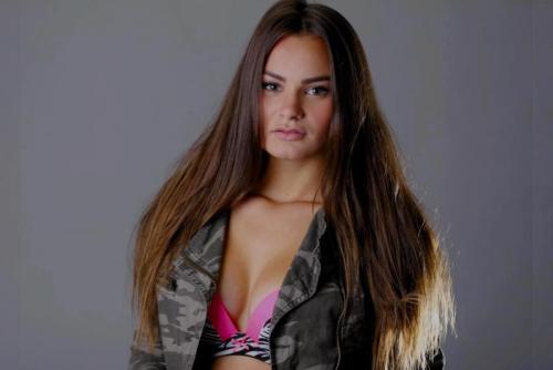 La photo a été insérée par le modèle sur le portail du Modelky tchèque s.r.o.