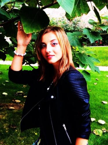 Das Foto wurde vom Model auf dem Portal des tschechischen Modelsky s.r.o.