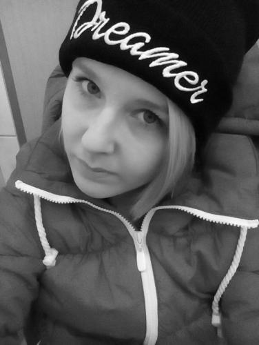 Das Foto wurde vom Model auf dem Portal des tschechischen Modelsky s.r.o.